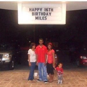 Meet your Posher, Sharon